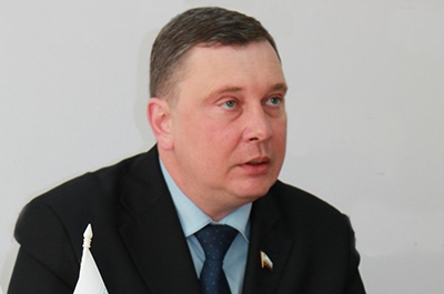 Министр констатировал превращение Волги в "озерно-речной водоем"
