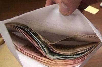 Врач заподозрен в получении взятки в 85 тысяч рублей от призывника