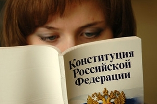 С поправкой на момент