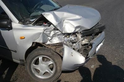 На проспекте Энтузиастов "Калина" врезалась в автобус