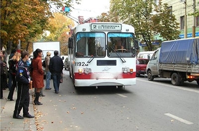 В Саратове временно закрывается движение троллейбуса № 2