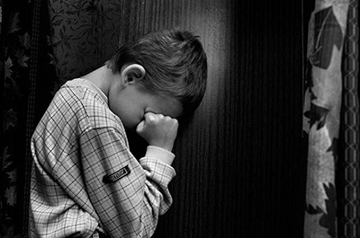 Ребенок покончил с собой из-за запрета на прогулку