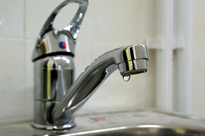 В Саратове без воды остались жилые дома и коттеджи