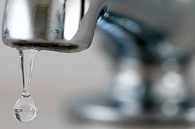 В Саратове без воды остались дома и ДЮСШ