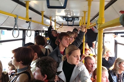 Саратовцы стали чаще падать в автобусах