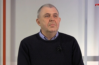 "Есть ответ". Андрей Кумаков намерен развенчать миф о "романтизме революции"