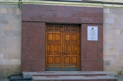 Избивший сотрудника УФСИН заключенный предстанет перед судом