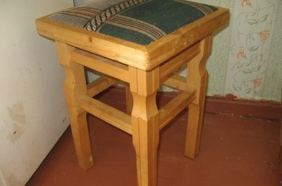 Мужчина предстанет перед судом за убийство матери табуретом