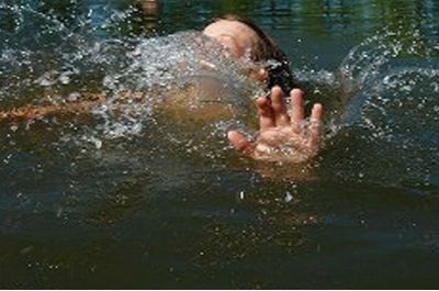 Следователи проводят проверку по факту гибели на водоеме 11-летнего мальчика