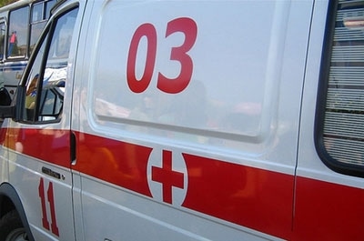 Женщину госпитализировали после падения в автобусе