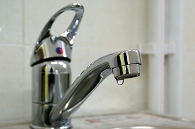 Без воды остались дома, детские сады и центр соцобслуживания