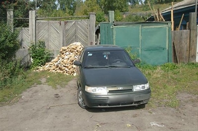 Пьяный мужчина спрятал автомобиль и заявил об угоне