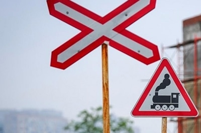 Отменяется закрытие железнодорожного переезда в Энгельсе