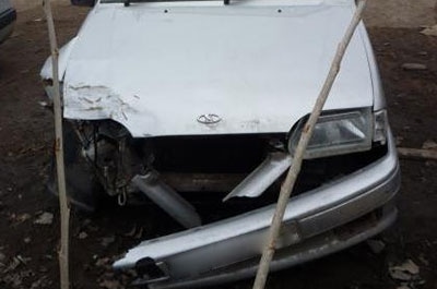 Неизвестный на "четырнадцатой" врезался в полицейский автомобиль и скрылся