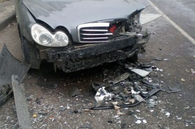 В столкновении двух автомобилей на трассе погибла женщина