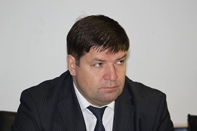 Последствия коммунальной аварии на Шехурдина устранят к вечеру