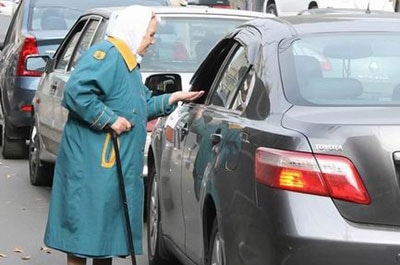 Эксперты: в 2016 году произойдет массовое падение уровня жизни россиян