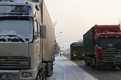 Под Саратовом не поделили трассу дагестанский и крымский дальнобойщики