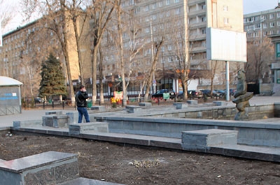 На площади Кирова автоледи на внедорожнике сбила старушку