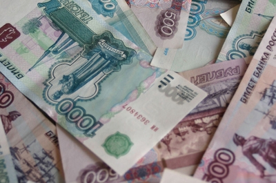 Мошенник похитил у саратовской компании по продаже авто 2,1 млн рублей