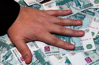 Саратовский азербайджанец обманул в Пензе 16 человек