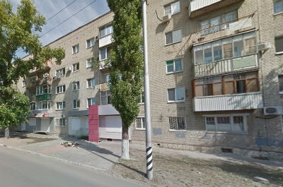 На Степана Разина пьяный рецидивист отнял у женщины айфон
