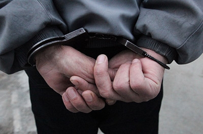 Задержан похититель женской сумки c документами на Сенном рынке