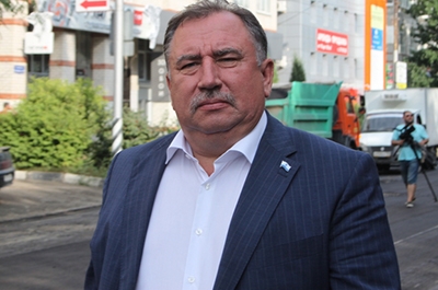 Валерий Сараев распорядился отселить людей из трех аварийных домов