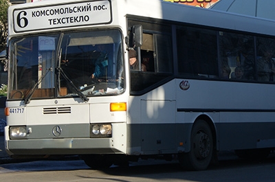 На 50 лет Октября пассажирский автобус сбил пешехода