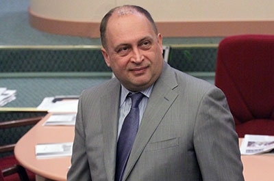 Глава минздрава побывал на юбилее поликлиники в Заводском районе