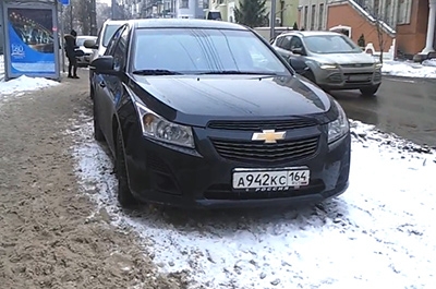 Саратовцы просят пресечь массовые нарушения ПДД на Некрасова