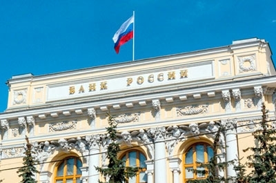 Банкам запретят отбирать у заемщиков больше половины дохода