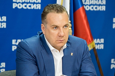 Депутат ГД провел прием жителей Базарно-Карабулакского района