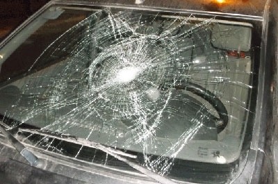 В центре Саратова девушка попала под колеса "Renault"