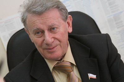 Александр Ландо празднует День рождения