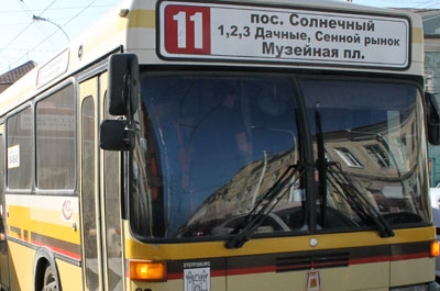 На Антонова автобус насмерть сбил женщину