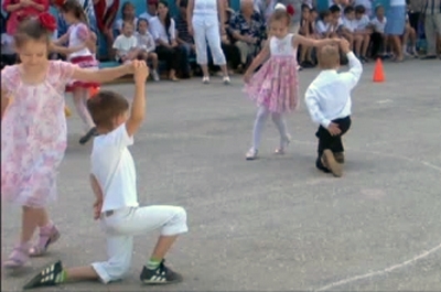 Спортивный праздник в Кировском районе. Видеоверсия