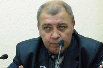 Депутат возмущен размещением кафе рядом с памятником