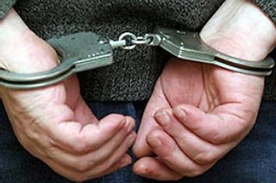 Женщина заявила об изнасиловании 16-летней дочери