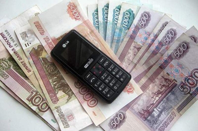 Сотрудница банка отдала мошенникам 658 тысяч рублей