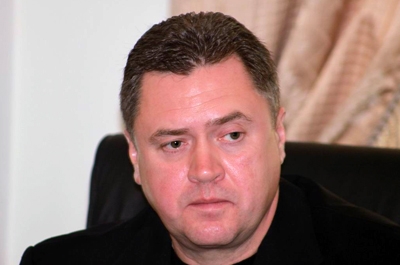 Алексей Прокопенко пообещал исполнять "депутатские обязанности" еще год