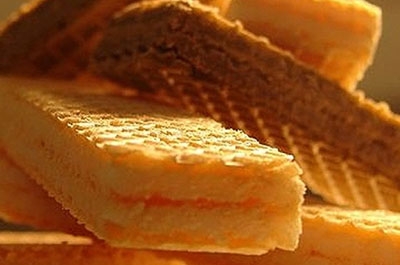 Из Дома культуры украли водку и вафли