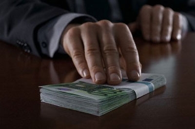 Главу СНТ обвиняют в коррупционном преступлении