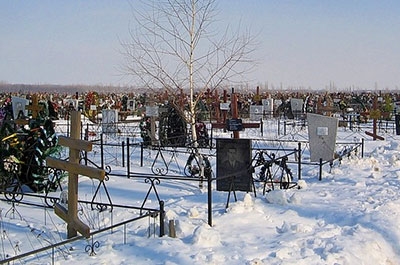 На кладбище найден труп девушки