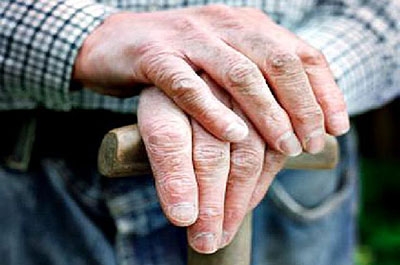 Мошенники похитили сбережения 88-летнего пенсионера