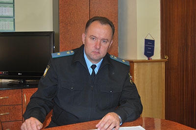 Главный судебный пристав области задекларировал две иномарки