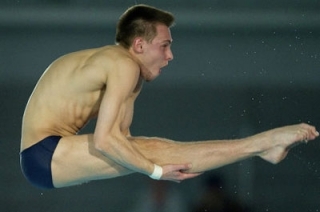 Артем Чесаков выиграл Мировую серию по прыжкам в воду
