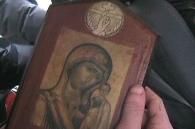 Во время вечерней службы из храма похитили икону