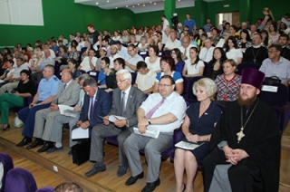 В Экономе проходят Съезд и Ярмарка социально ориентированных НКО