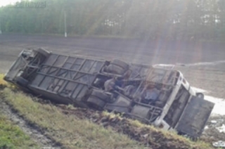 В ДТП под Казанью пострадали 8 туристов из Саратова